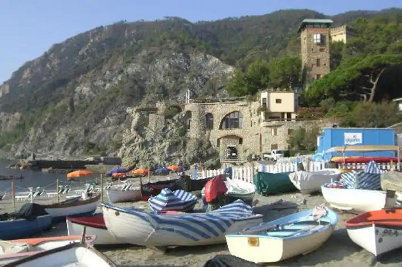 Appartamento Basuetta Alle Cinque Terre Con Ac Monterosso al Mare Exteriör bild